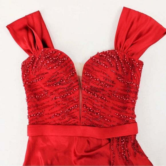 Dressing Room style# 1878 Deep-V Beaded Bodice Dress With Train - Women's Size 1 - Picture 5 of 12